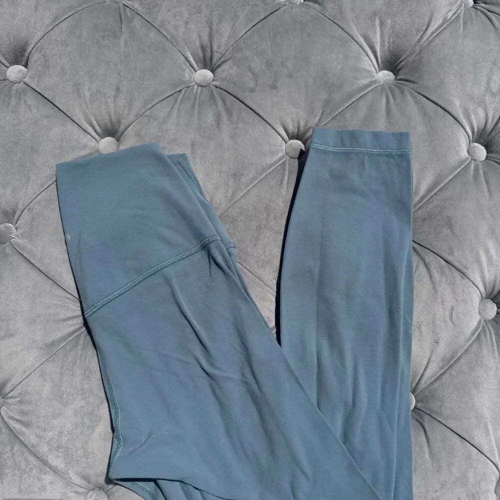 Lululemon bundle! - Picture 2 of 7